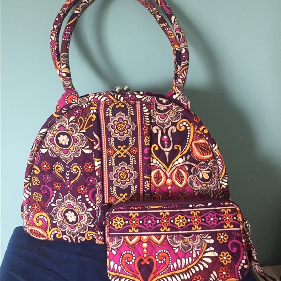 Vera Bradley Purse and Wristlet - Picture 2 of 6
